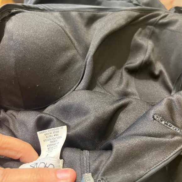 Vintage Cache Black Ruched Dress with One Ruffled Shoulder Strap - Size 4 - Picture 7 of 7